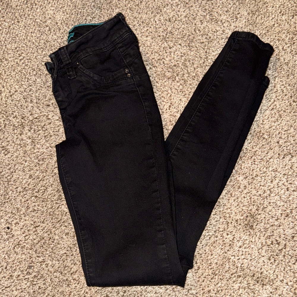 YMI Women's Black Skinny Jeans